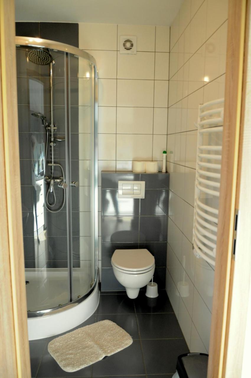 Gosciniec Kaszubski Homestay Białogóra Esterno foto