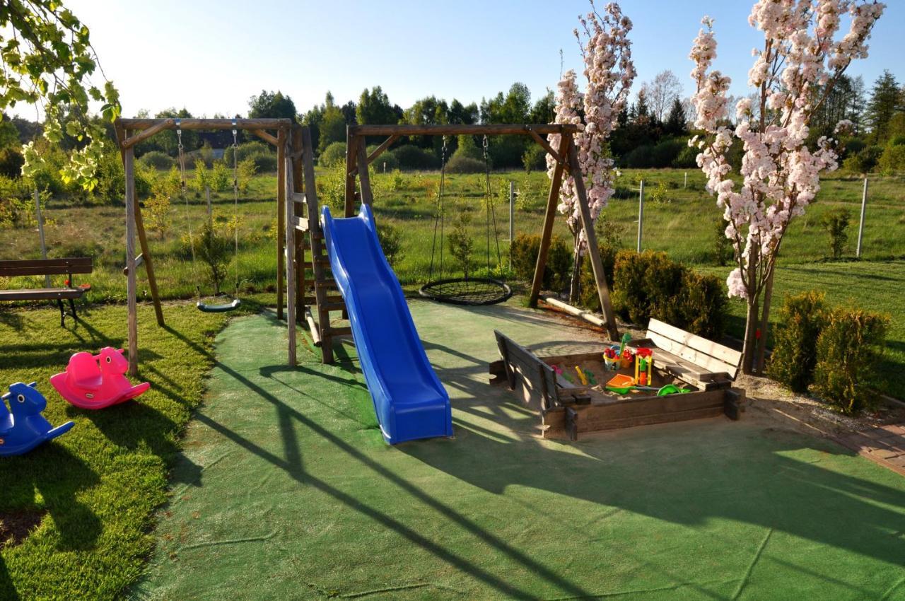 Gosciniec Kaszubski Homestay Białogóra Esterno foto