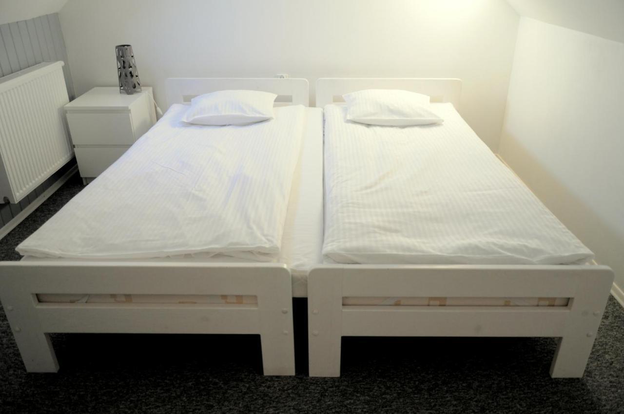 Gosciniec Kaszubski Homestay Białogóra Esterno foto