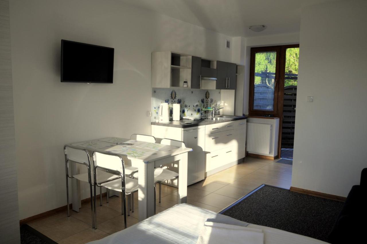Gosciniec Kaszubski Homestay Białogóra Esterno foto